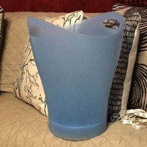 Modern Blue Umbra Trash Bucket